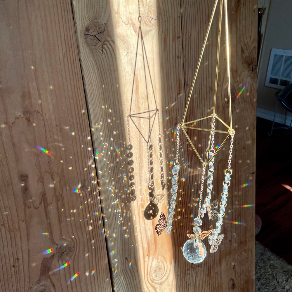 Butterfly suncatcher or rainbow maker - Picture 6 of 6